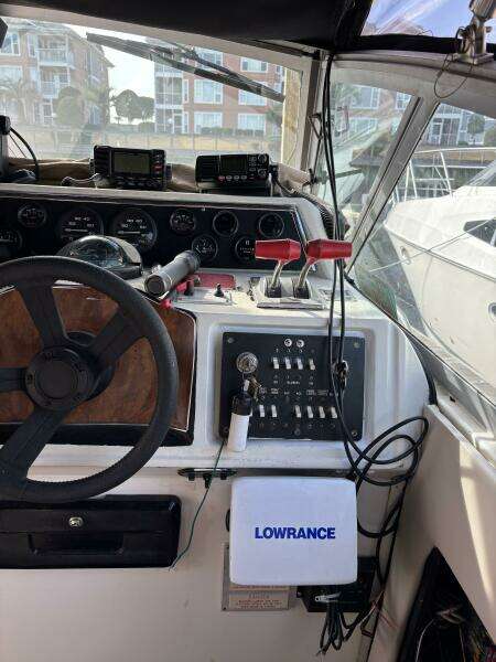 1989 Sea Ray 340 Sundancer