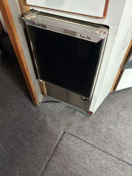 1989 Sea Ray 340 Sundancer