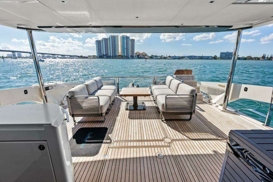 2025 Absolute 75 Navetta