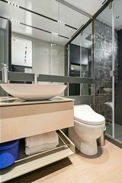 2023 Pershing GTX Motoryacht