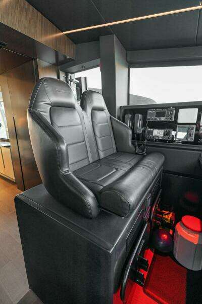 2023 Pershing GTX Motoryacht