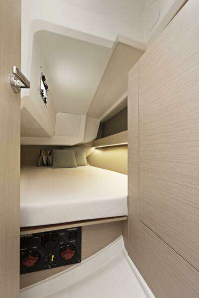 2026 Beneteau Oceanis 30.1