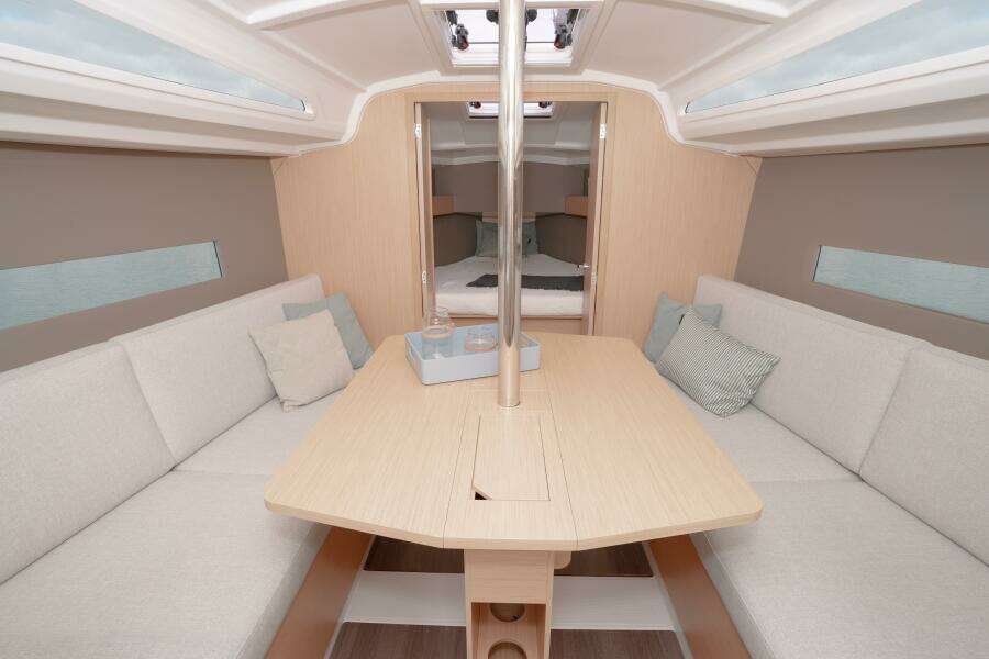 2026 Beneteau Oceanis 30.1