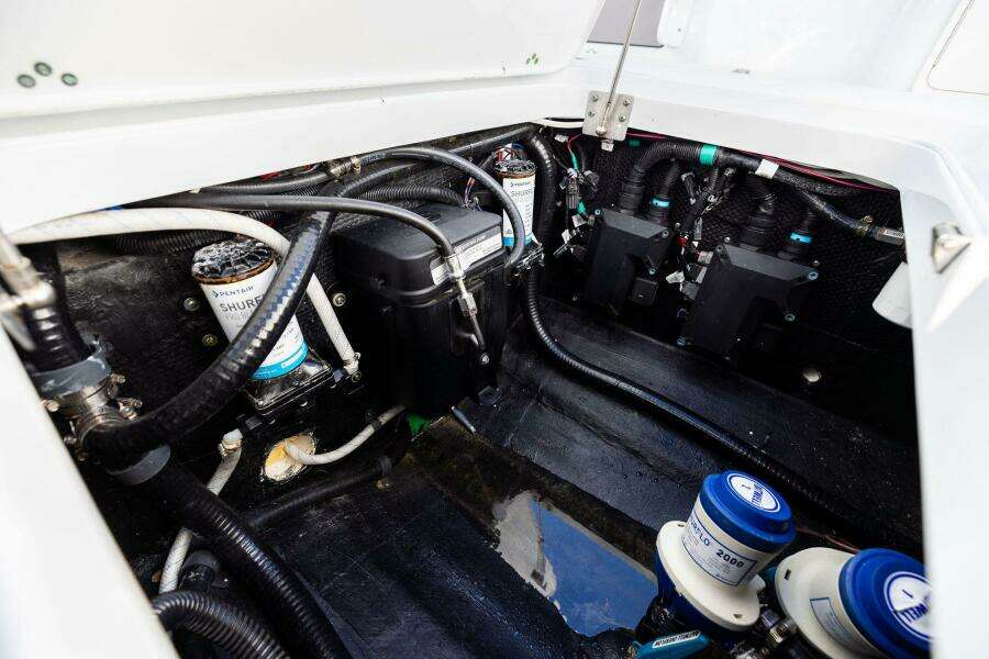 2023 Yellowfin 32 Offshore