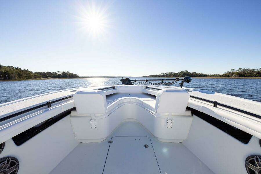 2023 Yellowfin 32 Offshore