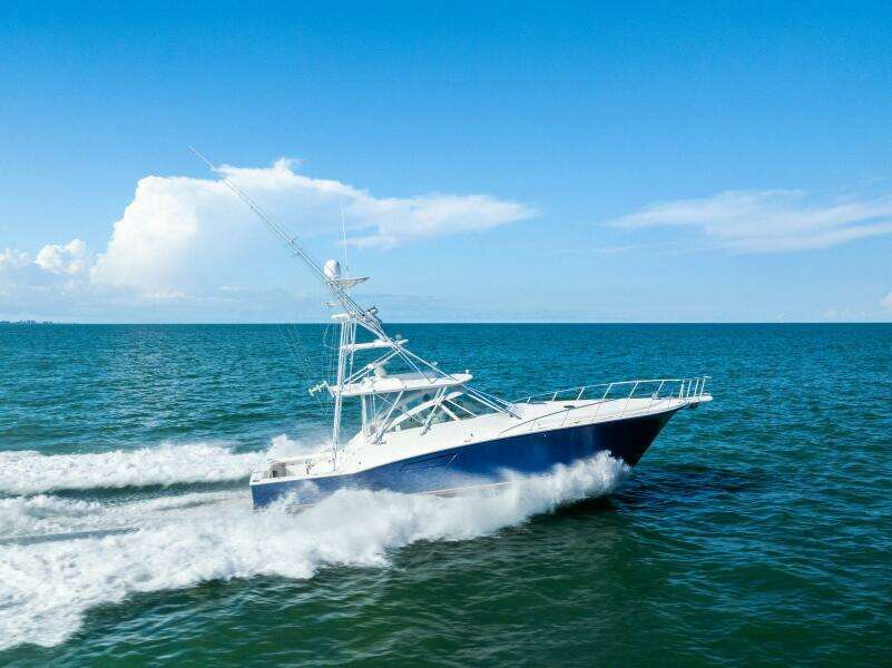 2006 Cabo 45 Express