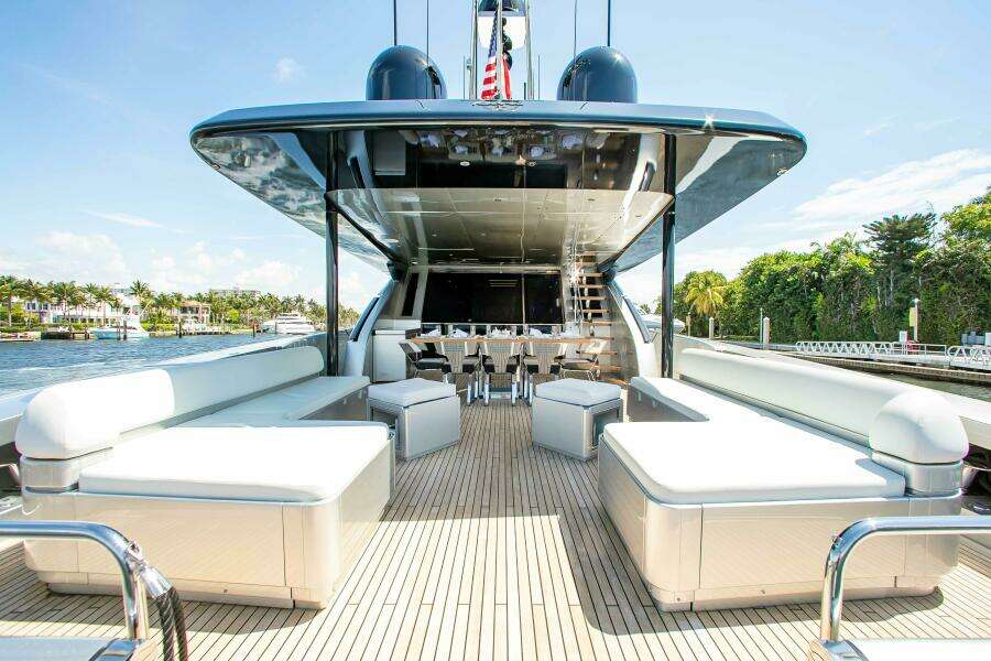 2014 Riva Mythos