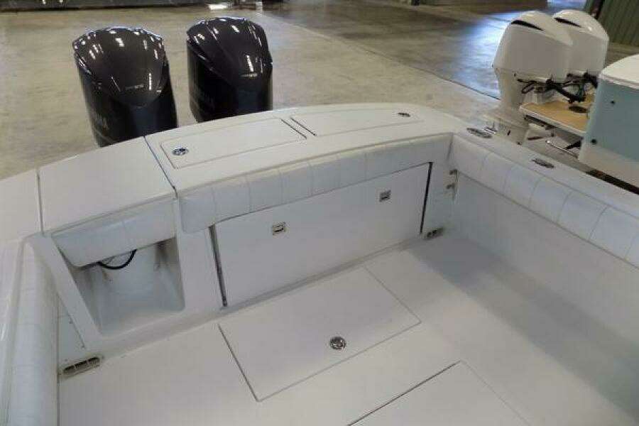 Regulator 34 - WIN PER DAY - Cockpit