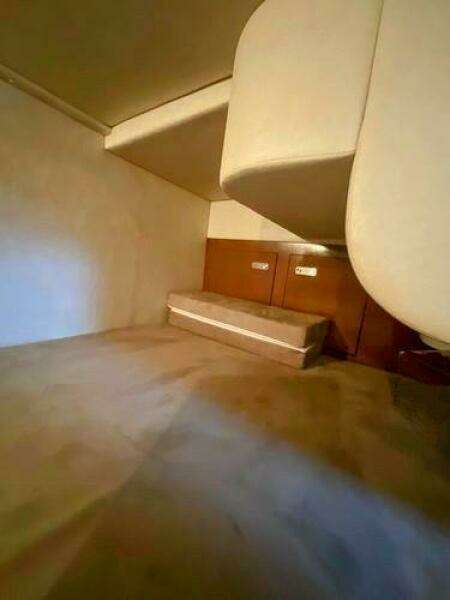 2010 Sea Ray 310 Sundancer