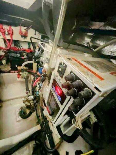 2010 Sea Ray 310 Sundancer