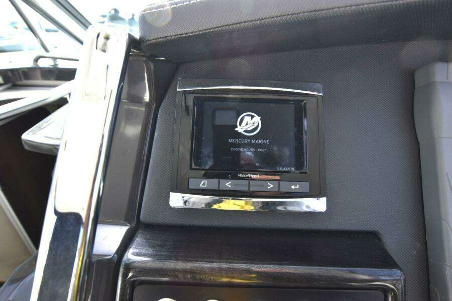 2017 Monterey 355 Sport Yacht