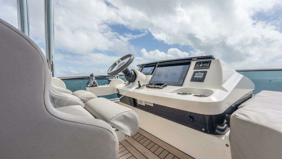 2019 Absolute 58 Fly