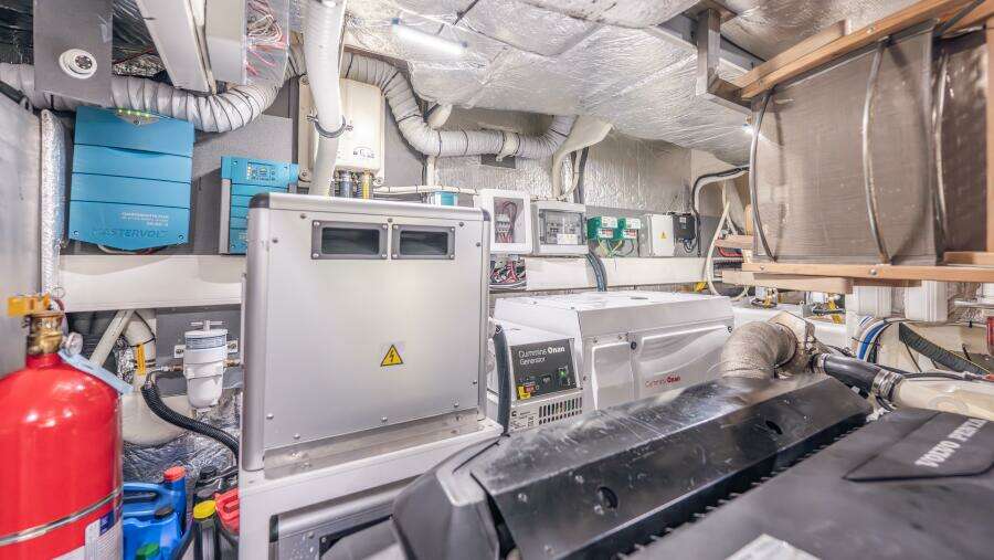 2019 Absolute 58 Fly