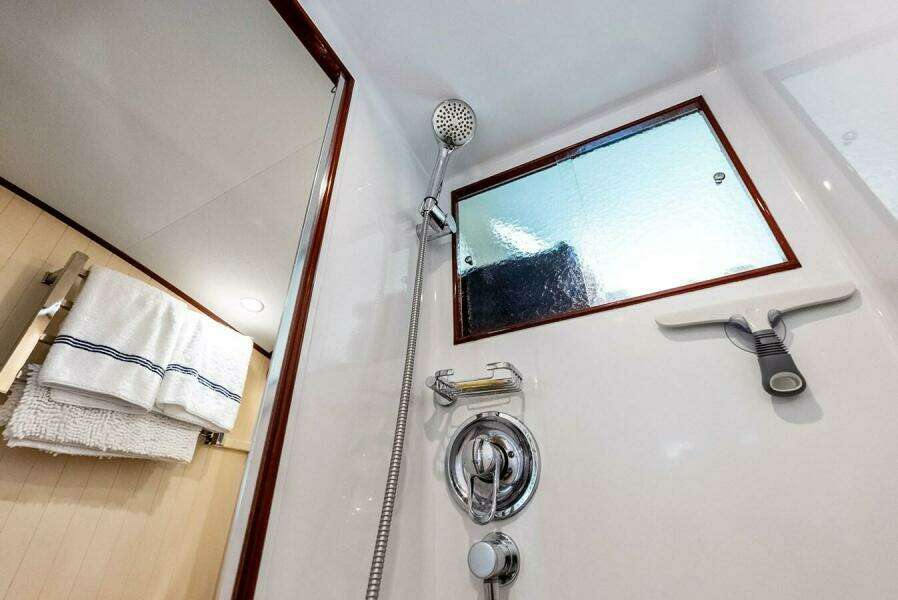 2000 Rybovich Express Sportfisherman