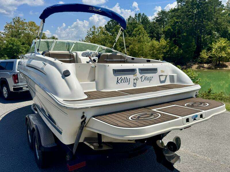 1999 Sea Ray 215 Express Cruiser