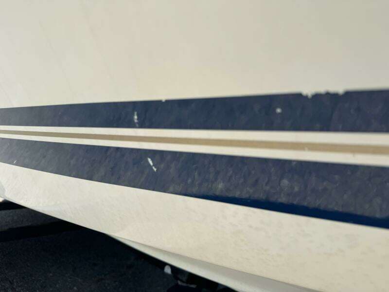 1999 Sea Ray 215 Express Cruiser