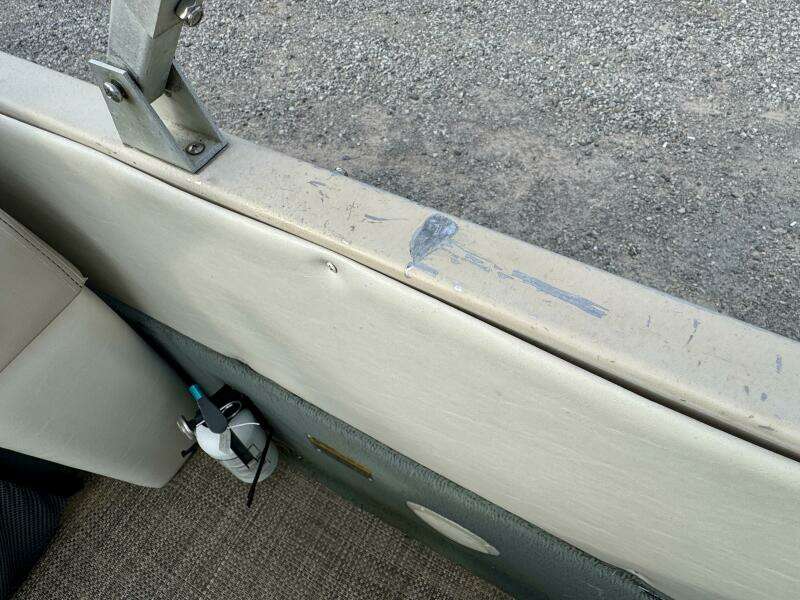 2002 Sun Tracker Party Deck 21