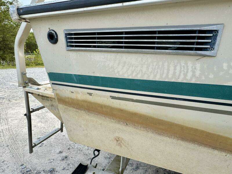 2002 Sun Tracker Party Deck 21