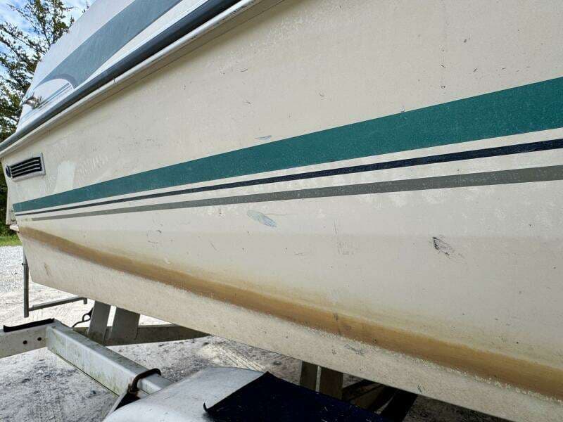 2002 Sun Tracker Party Deck 21