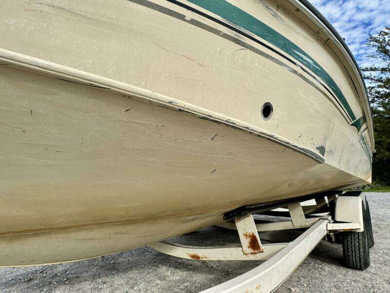 2002 Sun Tracker Party Deck 21