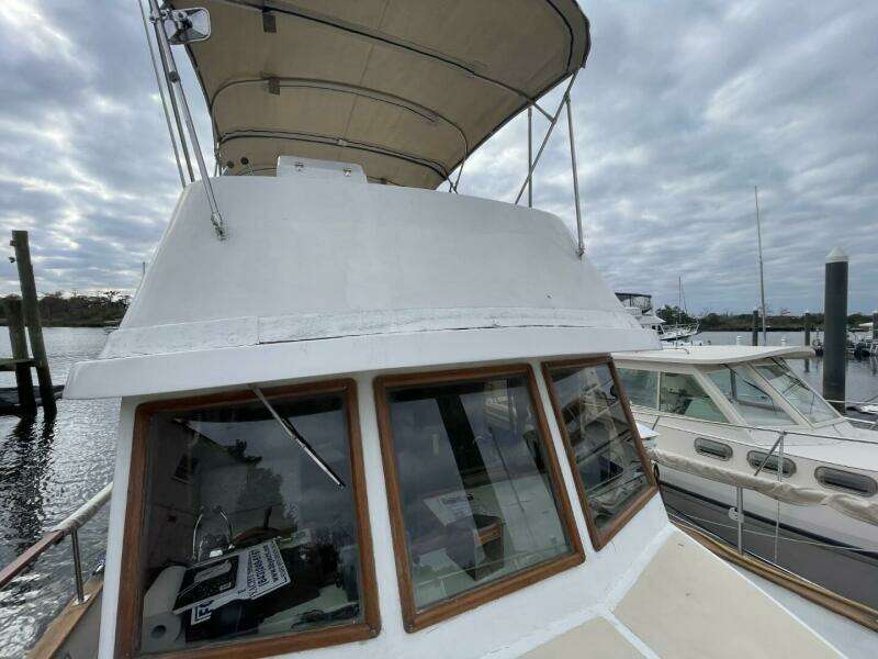1991 Marine Trader 34 Double Cabin