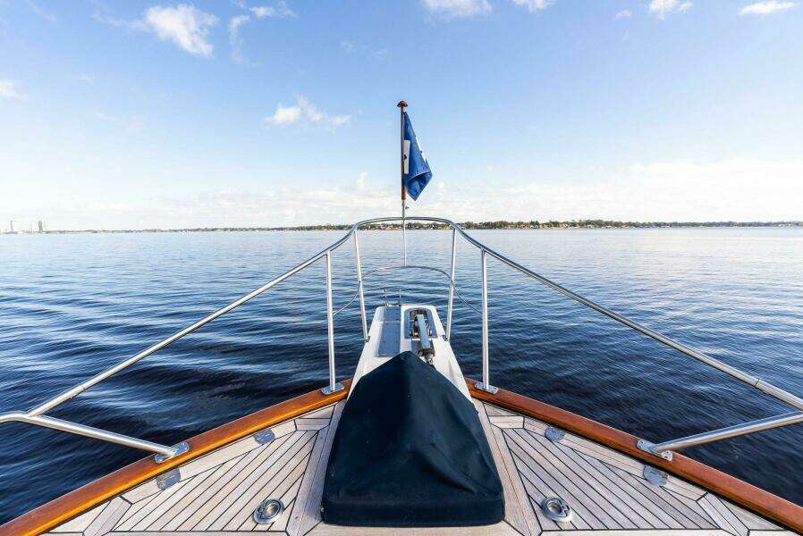 2006 Grand Banks Europa 46