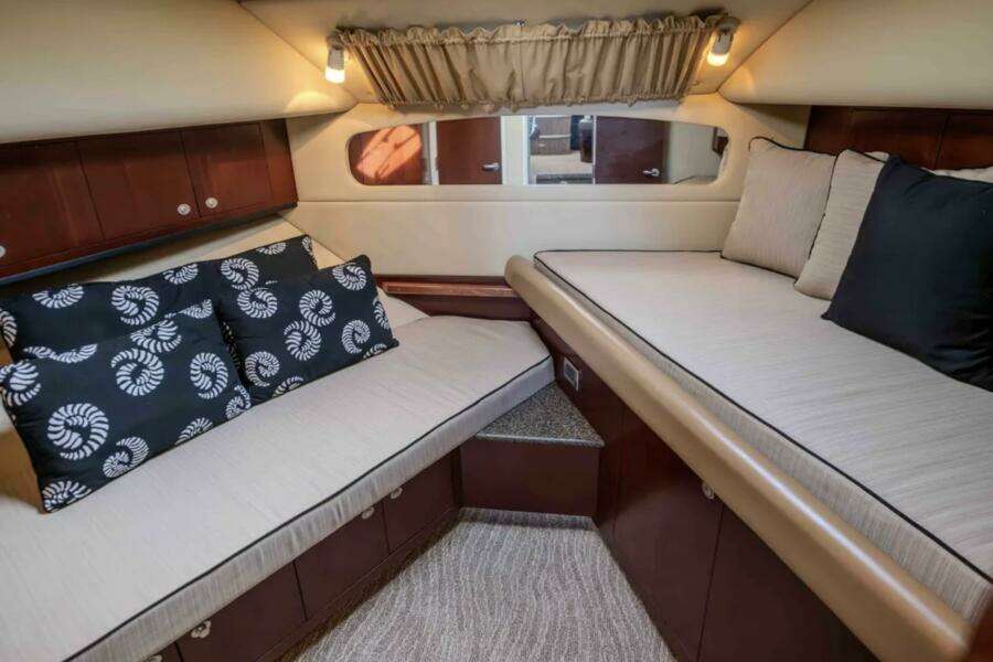 2006 Sea Ray 40 Motor Yacht