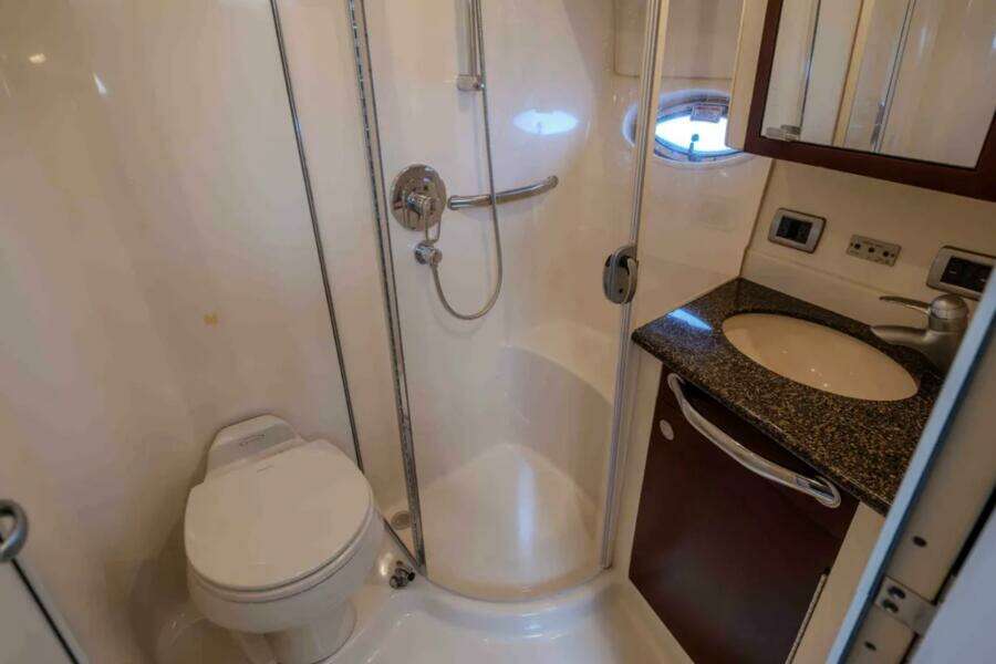 2006 Sea Ray 40 Motor Yacht