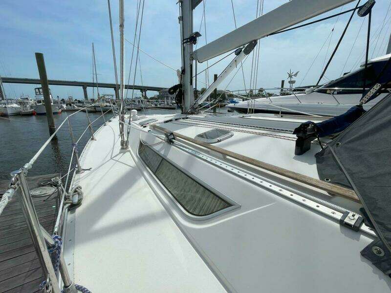 1998 Jeanneau 45.2