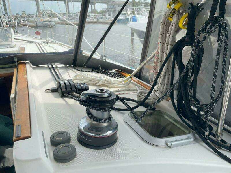 1998 Jeanneau 45.2