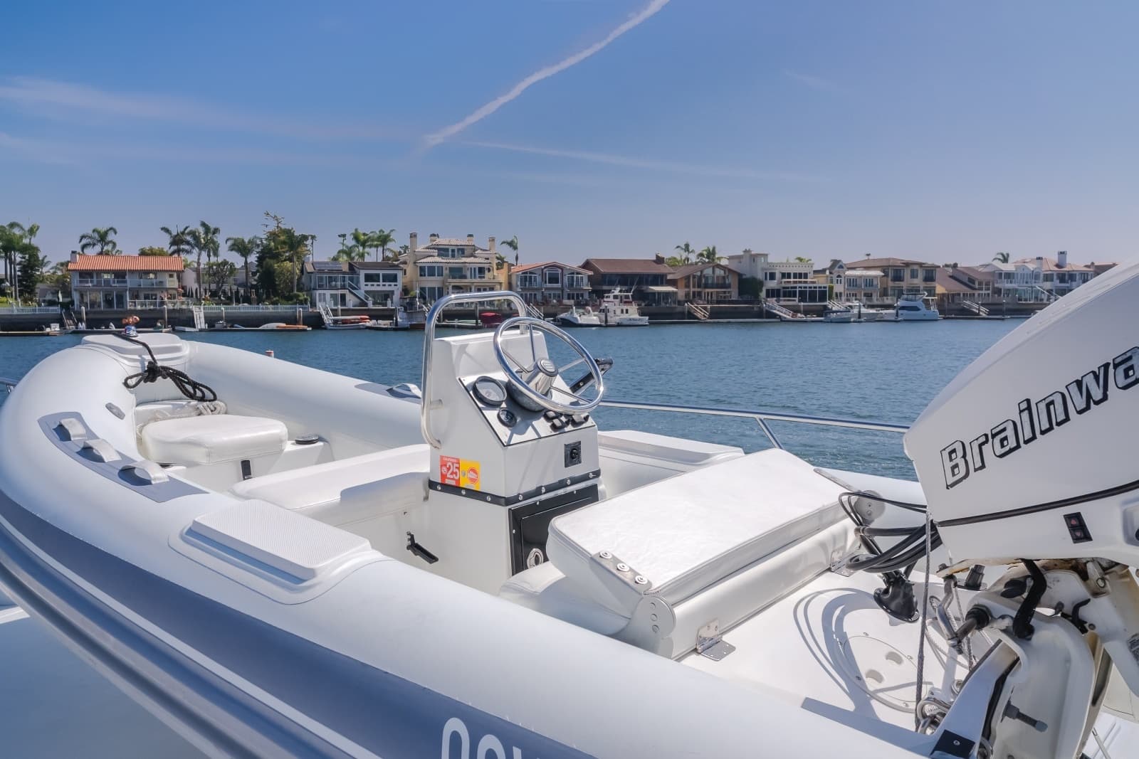 2003 Hatteras 54 Convertible - BRAINWAVE