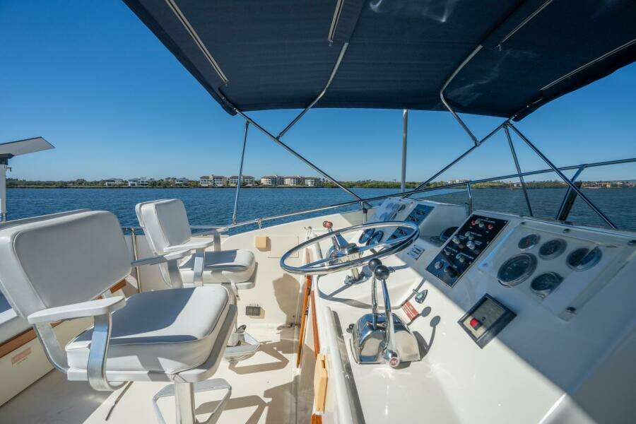 1985 Hatteras 53 Motor Yacht