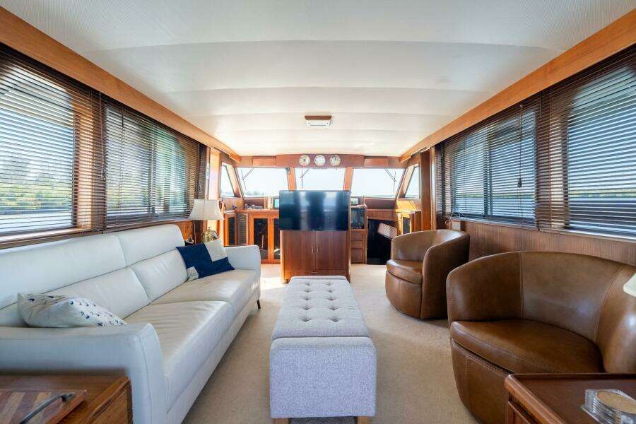 1985 Hatteras 53 Motor Yacht
