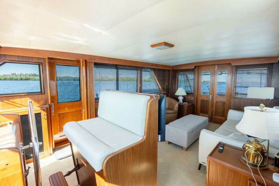 1985 Hatteras 53 Motor Yacht