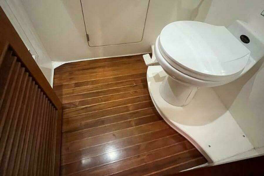 1998 Hyatt 51 Aft Cabin MY