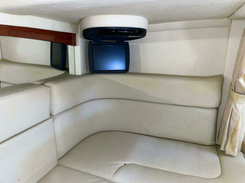 2006 Sea Ray 320 Sundancer