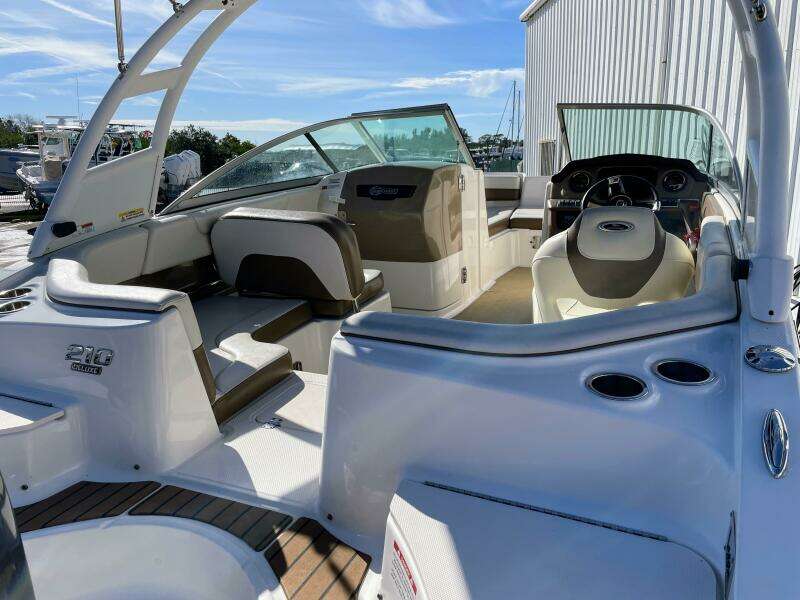 2016 Chaparral 210 Suncoast