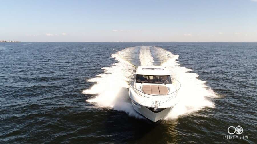 2018 Prestige 460 S