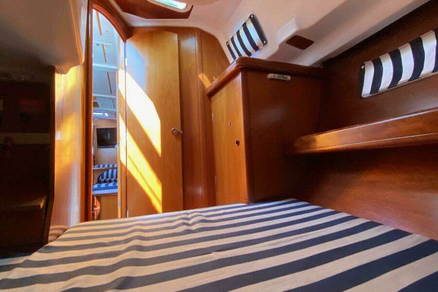 2001 Beneteau Oceanis 361
