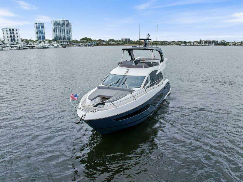 2025 Sunseeker 55 Manhattan