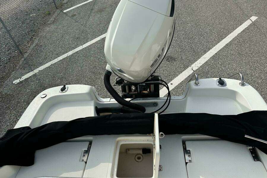 2015 NauticStar 2110 Sport