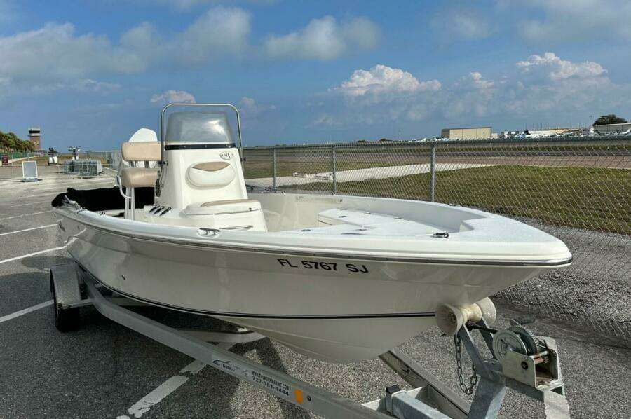 2015 NauticStar 2110 Sport