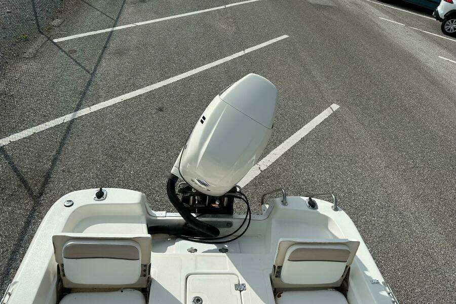 2015 NauticStar 2110 Sport