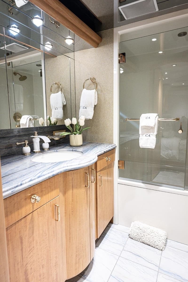 2003 Cheoy Lee Tri-Deck