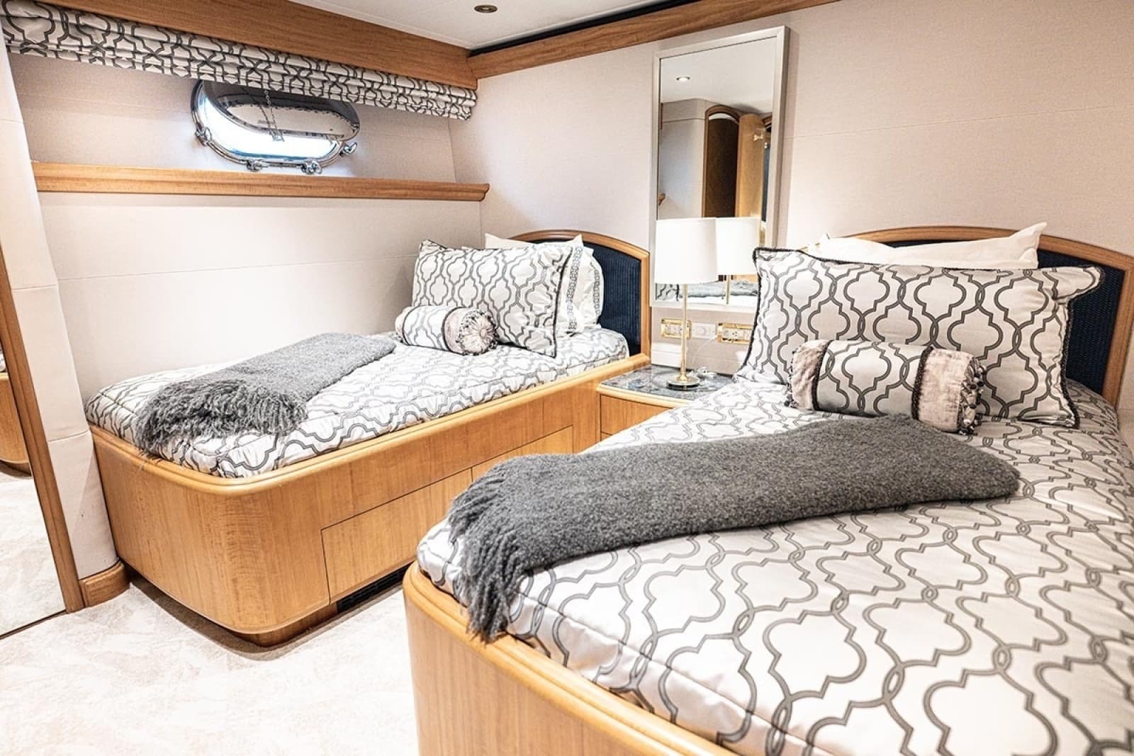 2003 Cheoy Lee Tri-Deck