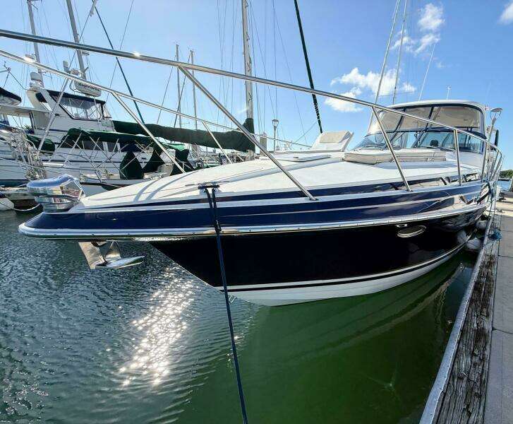 2016 Formula 37 Performance Cruiser