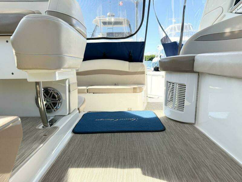 2016 Formula 37 Performance Cruiser