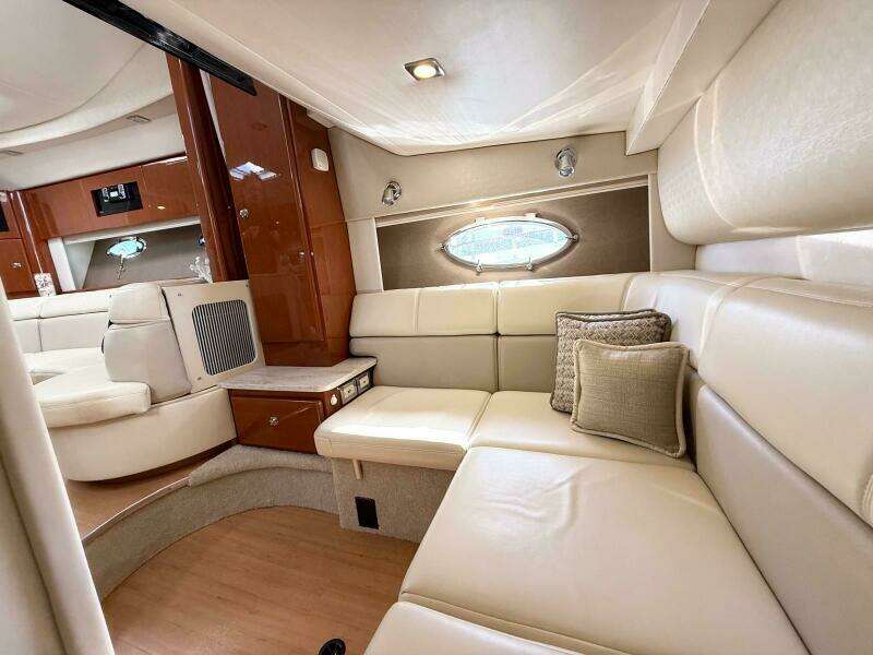 2016 Formula 37 Performance Cruiser