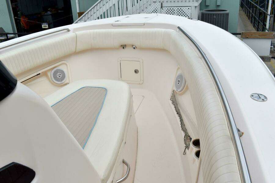 2012 Grady-White Canyon 271