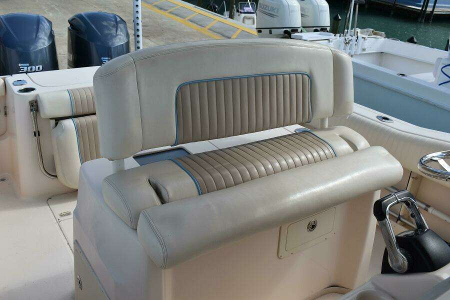 2012 Grady-White Canyon 271